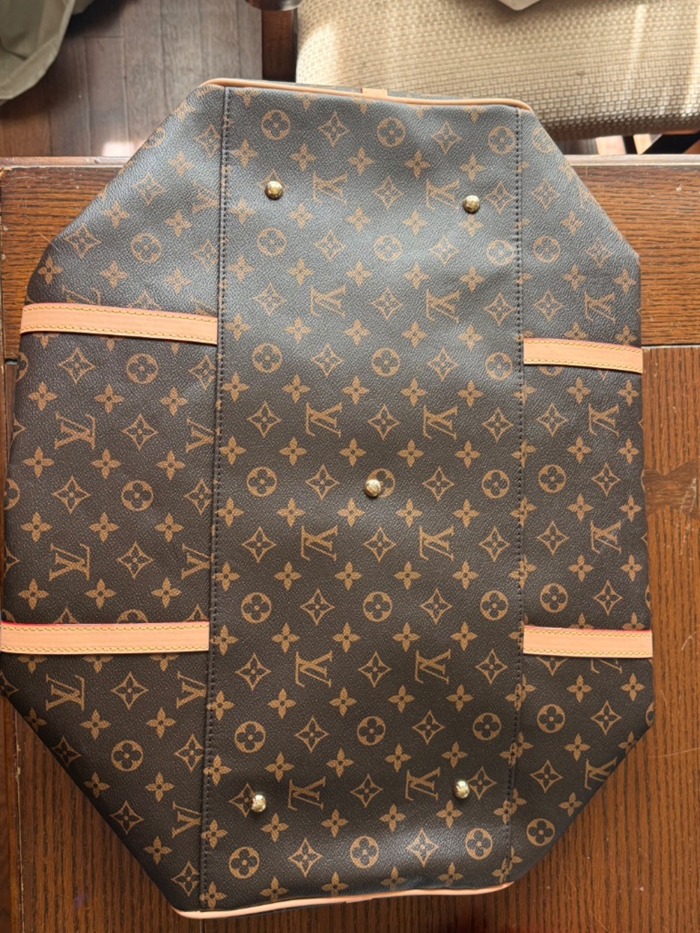 Louis Vuitton Monogram Keepall Bandoulière 55 (M41414) – Brand New, Never Used. - Picture 3 of 10